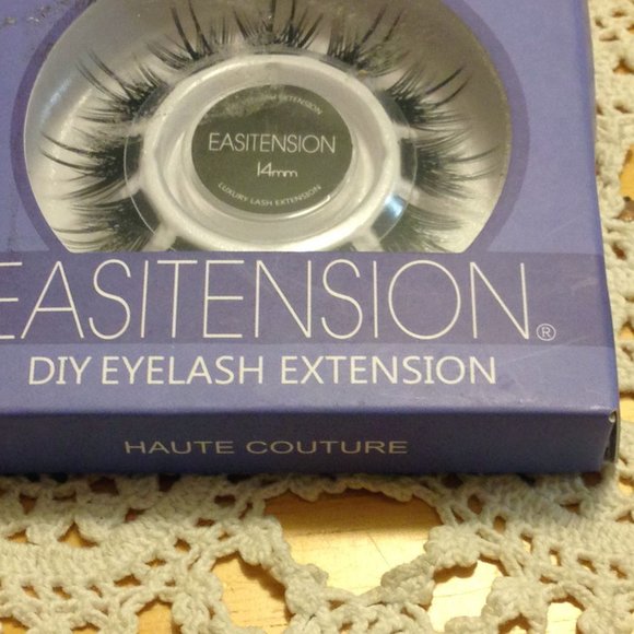 Eyelash Extension Kit - DIY Easitension Diamonds - Picture 3 of 5